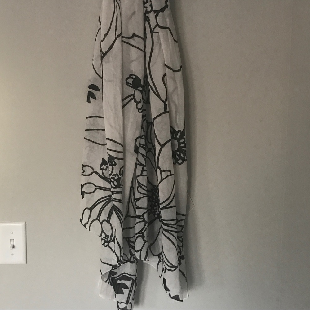 Debbie Martin designs black + white floral scarf